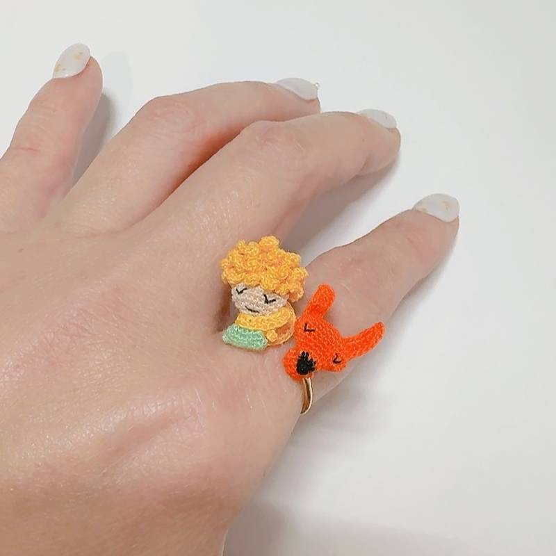 Bague Le Petit Prince et Renard - Micro-Crochet Amigurumi Fait Main