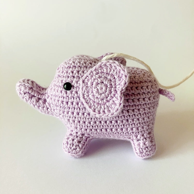 Mobile Bébé Éléphants en Crochet