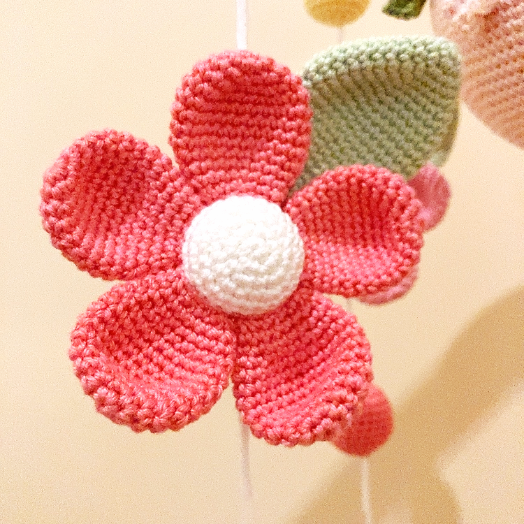 Mobile Bébé musical "Planète de fleurs"