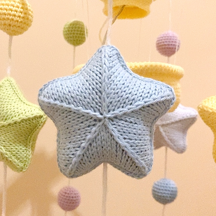 Mobile Bébé Montgolfière Musical Lumineux