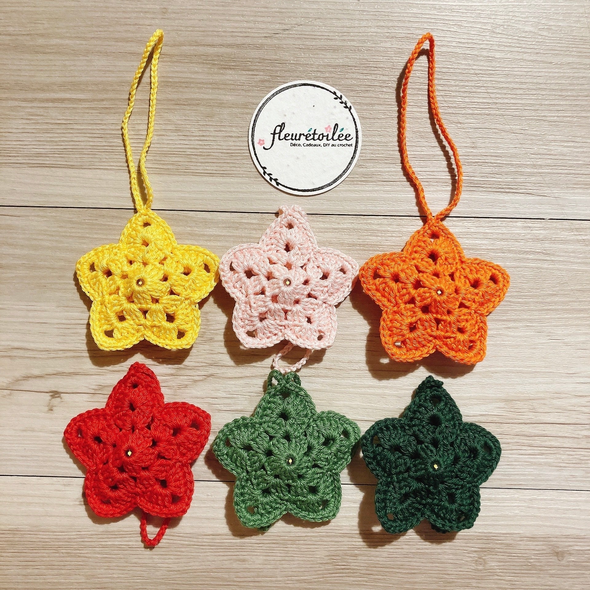 Étoiles lumineuses au crochet Fleurétoilée