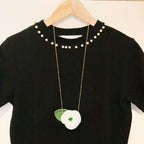 Collier en crochet avec fleur rose Fleurétoilée
