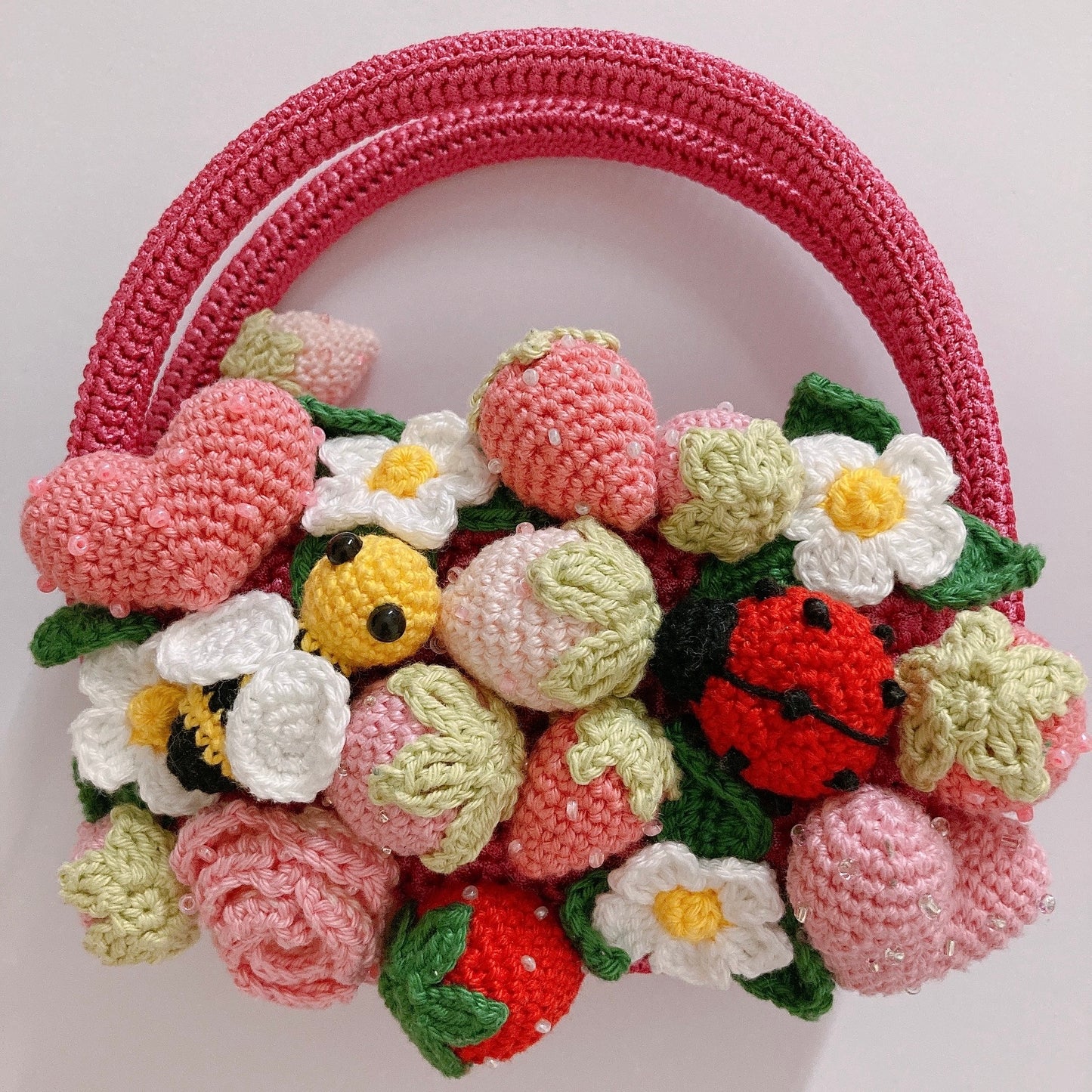 Mini sac à main au crochet - Fraises et cœurs