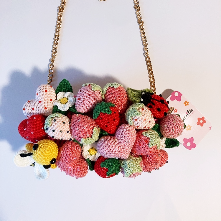 Mini sac bandoulière - Fraises et cœurs Fleurétoilée