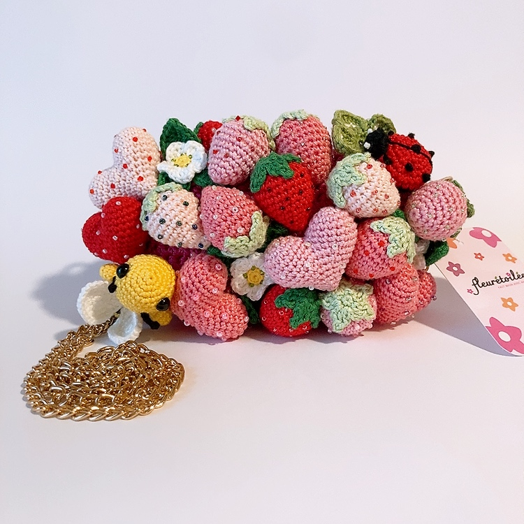 Mini sac bandoulière - Fraises et cœurs Fleurétoilée