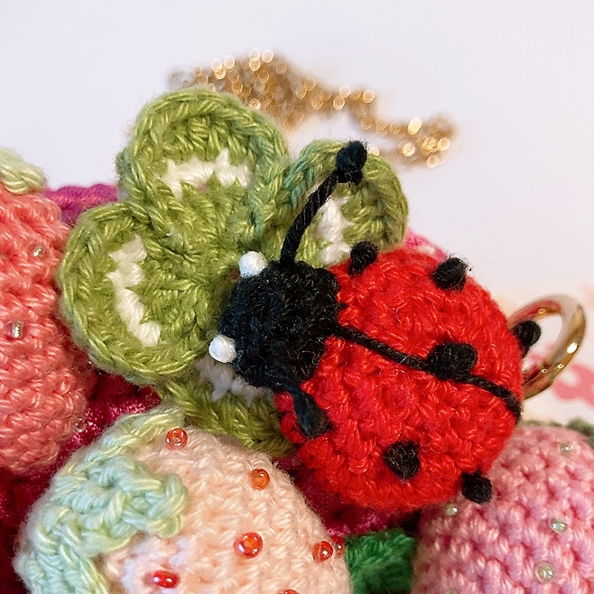Mini sac bandoulière - Fraises et cœurs Fleurétoilée