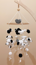 Mobile Bébé noir et blanc Évolutif "Les adorables Dalmatiens" - Crochet Fait Main
