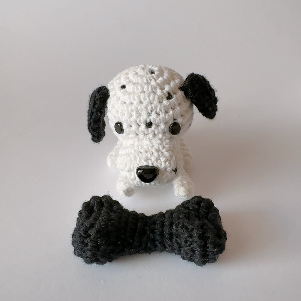 Mobile Bébé noir et blanc Évolutif "Les adorables Dalmatiens" - Crochet Fait Main