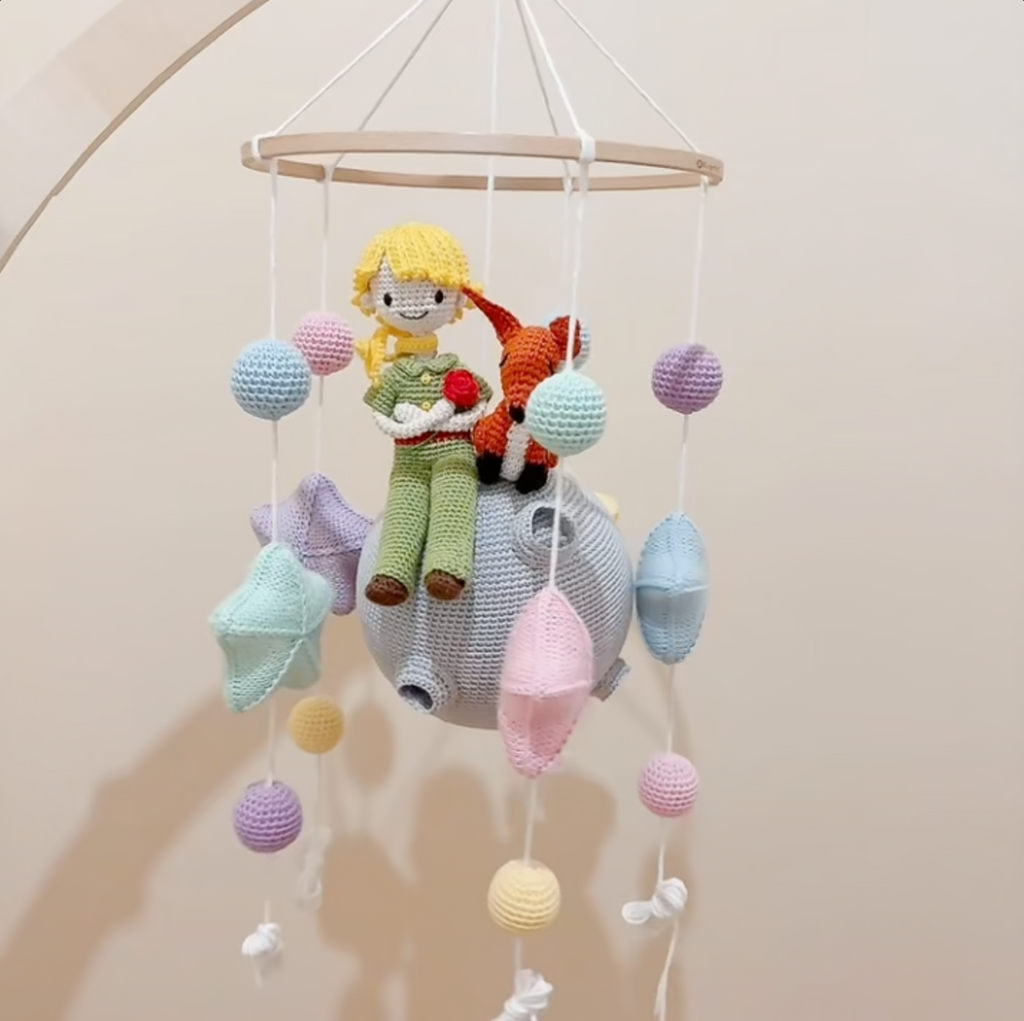 Mobile Bébé Évolutif  "Le Petit Prince" - Crochet Fait Main