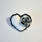 Mobile Bébé noir et blanc "Le Jardin Stellaire" – Crochet Fait Main