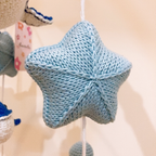 Mobile Bébé Musical – Baleines, Étoiles & Mélodie Apaisante