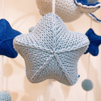 Mobile Bébé Musical – Baleines, Étoiles & Mélodie Apaisante