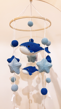 Mobile Bébé Évolutif "Baleines, Étoiles -Musical" - Crochet Fait Main