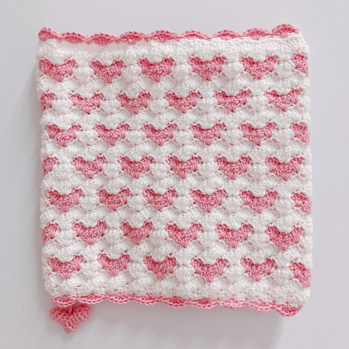 Pochette de livre au motif cœurs Fleurétoilée