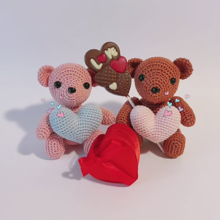 Le Duo "Be My Bear" – Complices de Cœur