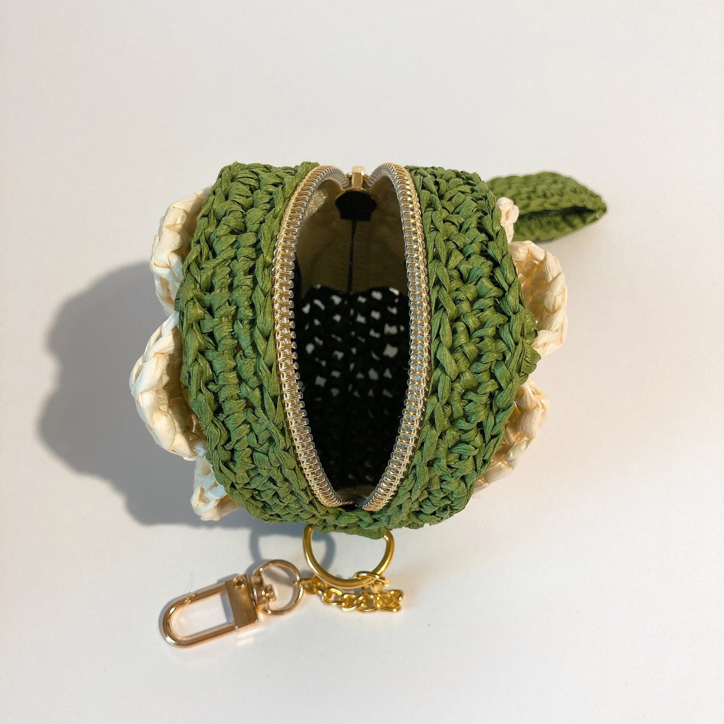 Mini-Mini porte-monnaie à fleur en crochet.