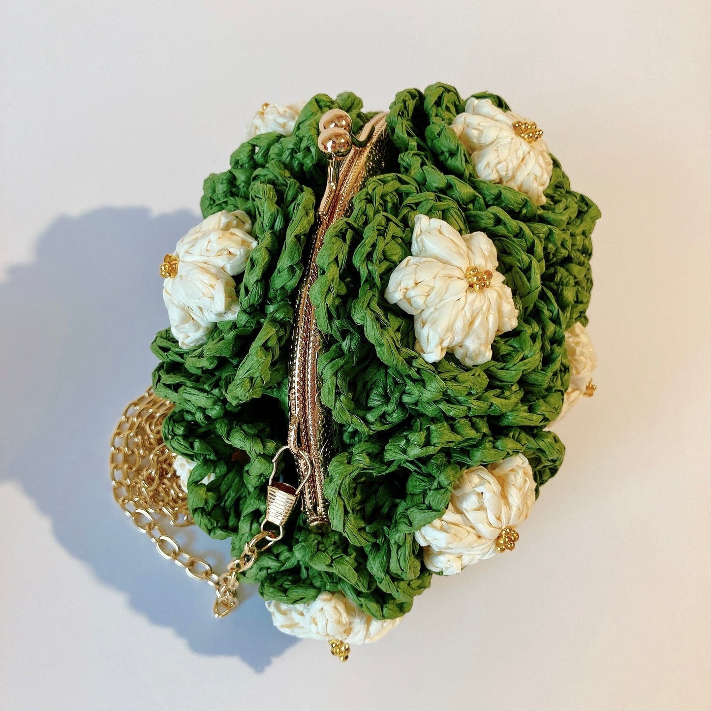 Boule de fleurs : Mini sac bandoulière en crochet